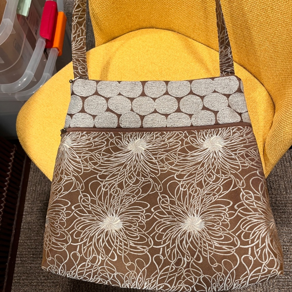 Maruca Colorado Handmade Large Brown, Gray And Light Blue Jacquard Handbag - Picture 4 of 9